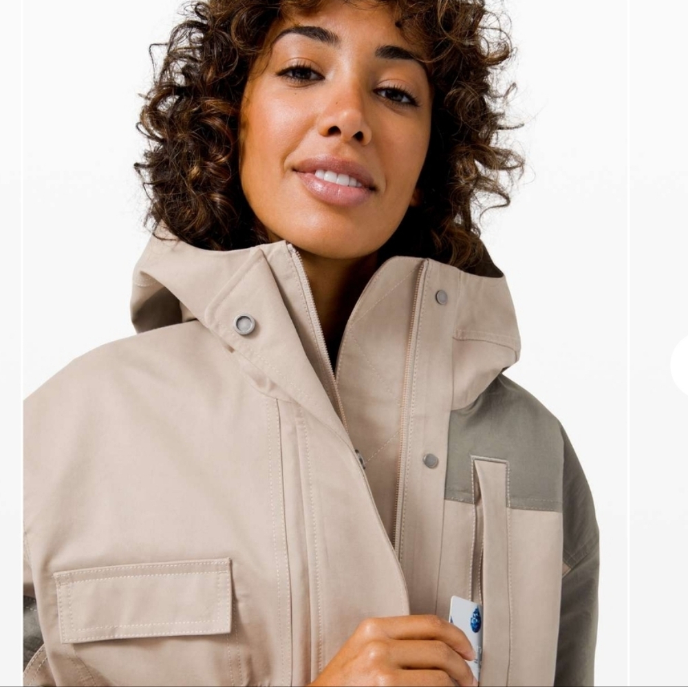 Lululemon Gathering Storm Long Jacket In Sandlot Size 8 - Picture 6 of 13